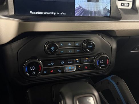 Used 2024 Ford Bronco Wildtrak AWD/4WD image 20