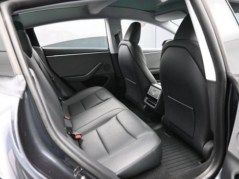 Used 2024 Tesla Model 3 Standard Range image 27