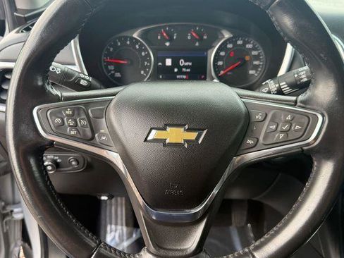 Used 2020 Chevrolet Equinox LT w/ Sport Edition image 17