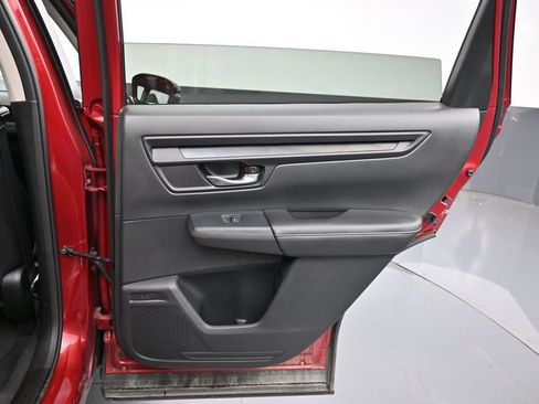 Certified 2024 Honda CR-V EX image 30