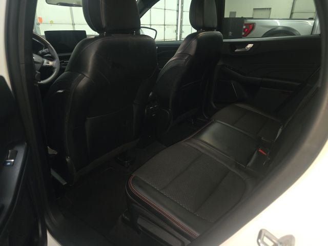 Used 2023 Ford Escape ST-Line w/ Tech Pack #1 AWD/4WD image 13