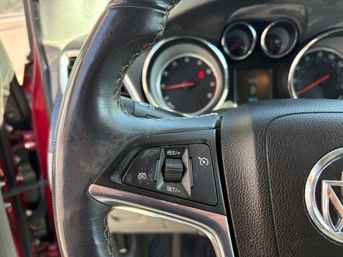 Used 2013 Buick Encore FWD image 22