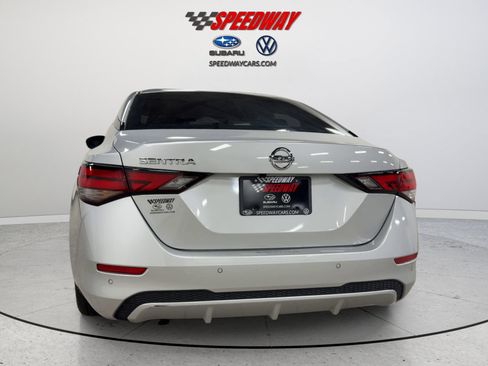 Used 2023 Nissan Sentra S FWD image 9