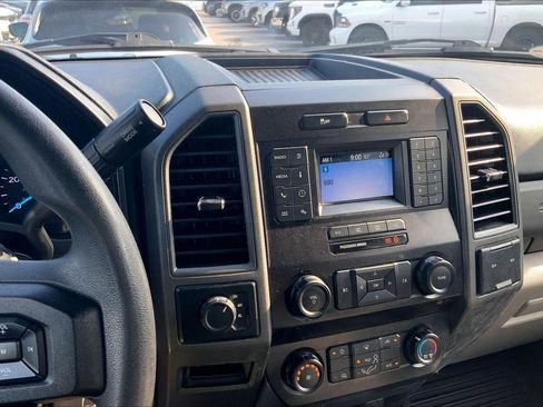 Used 2020 Ford F250 XL w/ Power Equipment Group AWD/4WD image 5