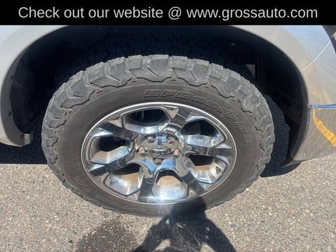 Used 2018 RAM 1500 Laramie w/ Convenience Group AWD/4WD image 29