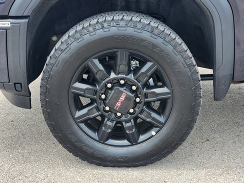 Used 2026 GMC Sierra 2500 AT4 AWD/4WD image 10