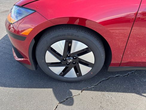 New 2025 Hyundai Ioniq 6 SE image 27