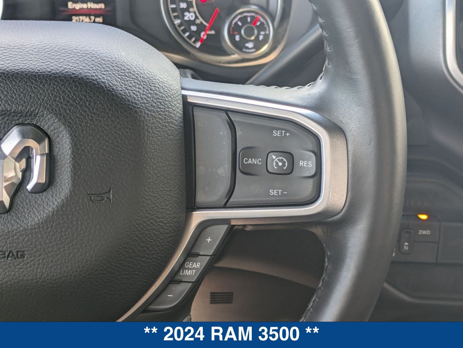 Used 2024 RAM 3500 Big Horn AWD/4WD image 27