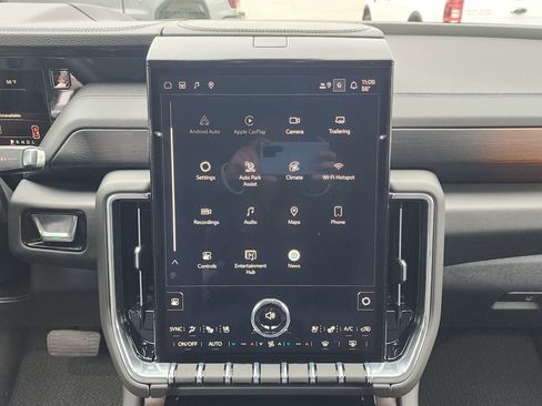 New 2026 GMC Yukon Denali w/ Denali Reserve Package AWD/4WD image 31