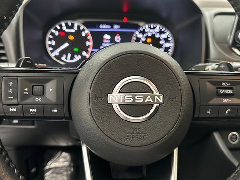 Certified 2023 Nissan Rogue SV w/ SV Premium Package image 16