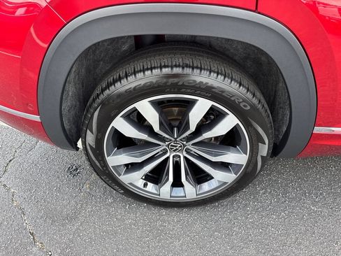 Used 2023 Volkswagen Atlas Cross Sport SEL Premium R-Line AWD/4WD image 18