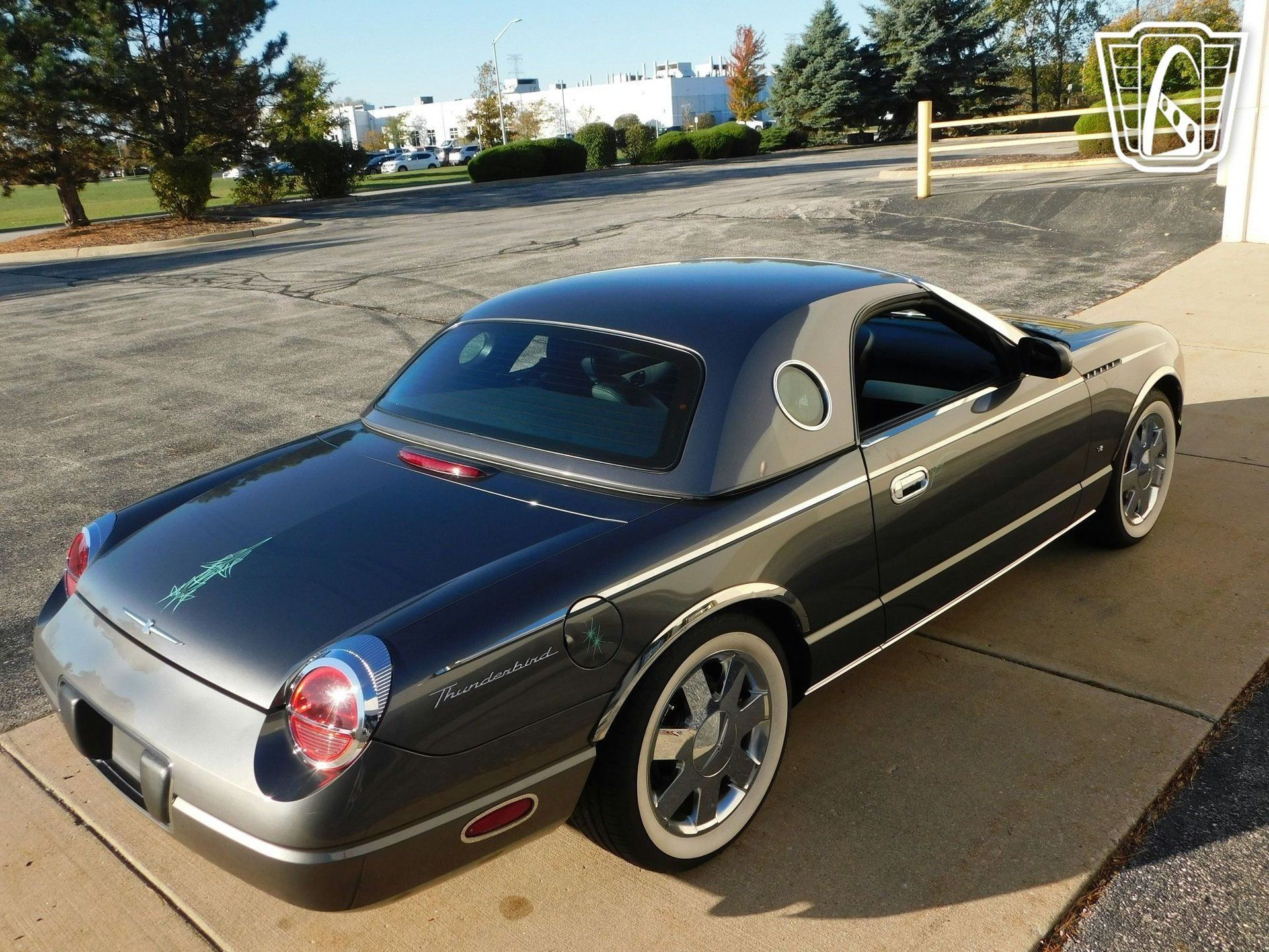 Used 2003 Ford Thunderbird RWD image 8