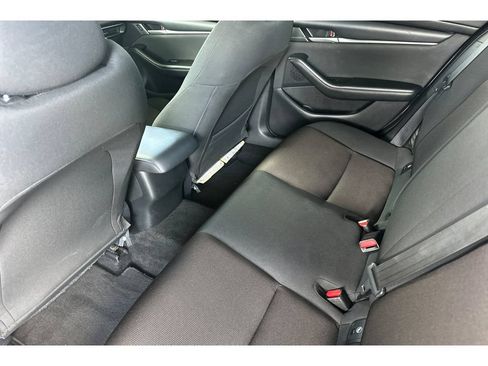 Used 2023 MAZDA MAZDA3 s FWD image 13