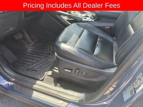 Used 2023 Kia Telluride S w/ S Sunroof Package FWD image 11