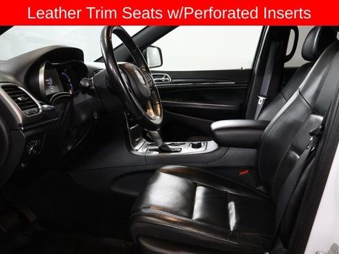 Used 2020 Jeep Grand Cherokee Limited w/ Luxury Group II image 14