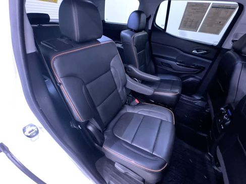 Used 2023 GMC Acadia AT4 w/ Technology Package AWD/4WD image 39