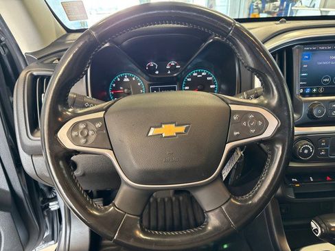 Used 2021 Chevrolet Colorado LT w/ Fleet Safety Package image 18