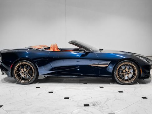 New 2026 Aston Martin Vanquish Convertible image 43