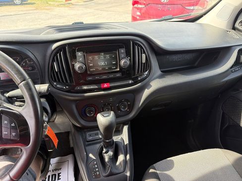 Used 2017 RAM ProMaster City Tradesman w/ Rear Back-up Camera Group FWD image 24