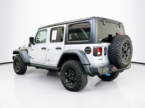 Used 2023 Jeep Wrangler Unlimited w/ Cold Weather Group image 5