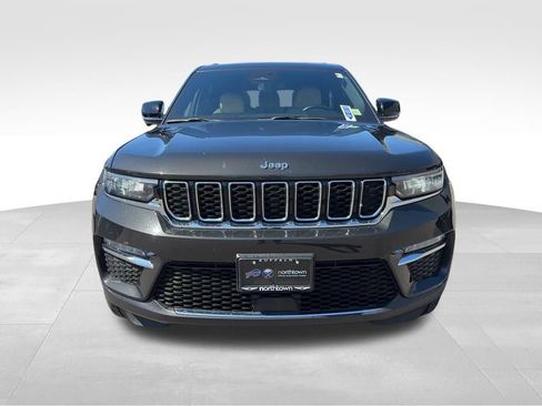 Used 2023 Jeep Grand Cherokee Limited AWD/4WD image 11