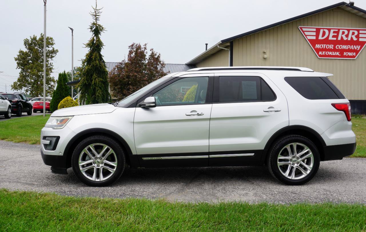 Used 2016 Ford Explorer Limited w/ Equipment Group 301A FWD image 29