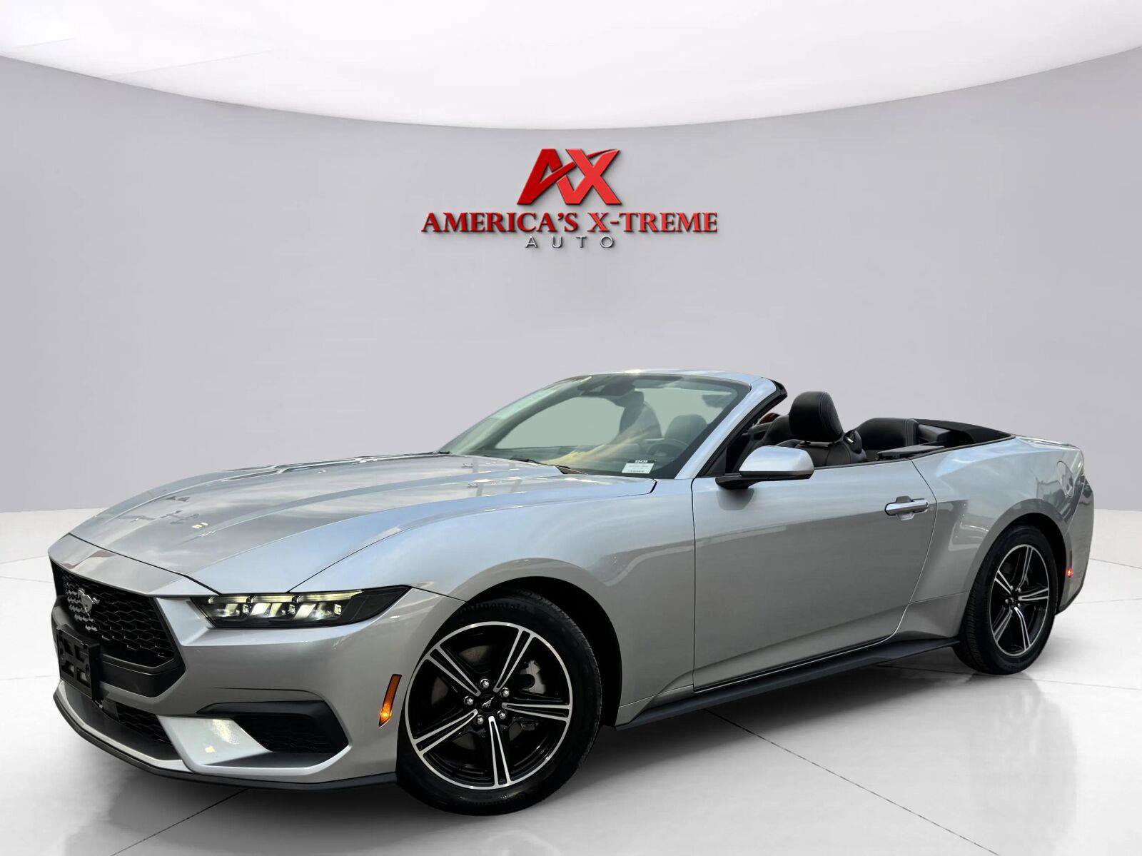 Used 2025 Ford Mustang Premium RWD image 10
