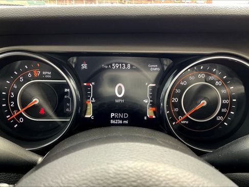 Used 2019 Jeep Wrangler Unlimited Sport S image 17