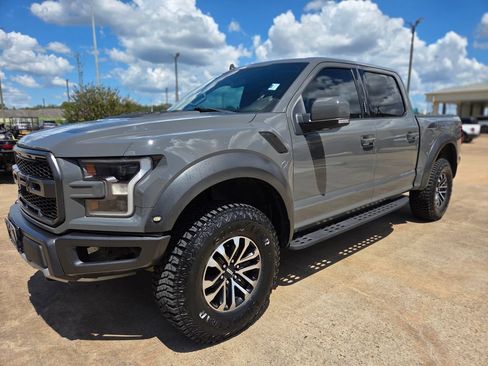 Used 2020 Ford F150 Raptor w/ Equipment Group 802A Luxury AWD/4WD image 1