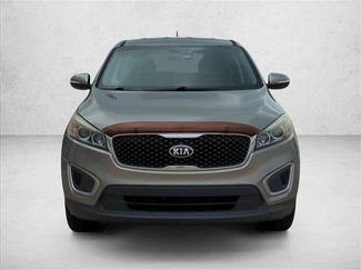 Used 2017 Kia Sorento L FWD video 2