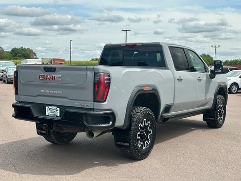 Used 2025 GMC Sierra 2500 AT4X AWD/4WD image 6