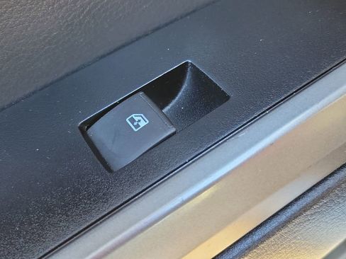 Certified 2023 Toyota Tacoma SR5 image 13