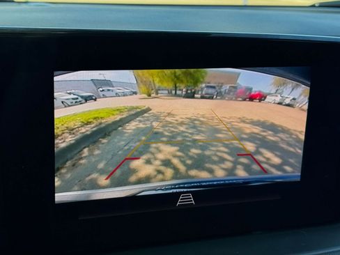 Used 2025 Buick Encore GX Preferred image 24