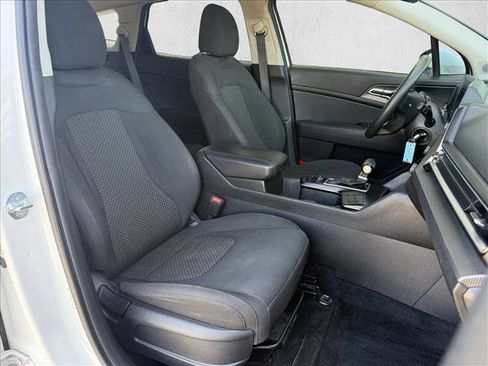 Used 2023 Kia Sportage LX FWD image 13