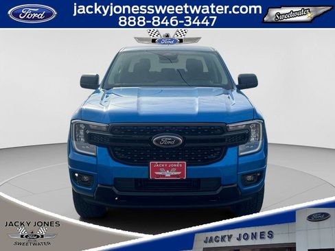 New 2025 Ford Ranger XLT w/ Black Appearance Package AWD/4WD image 8