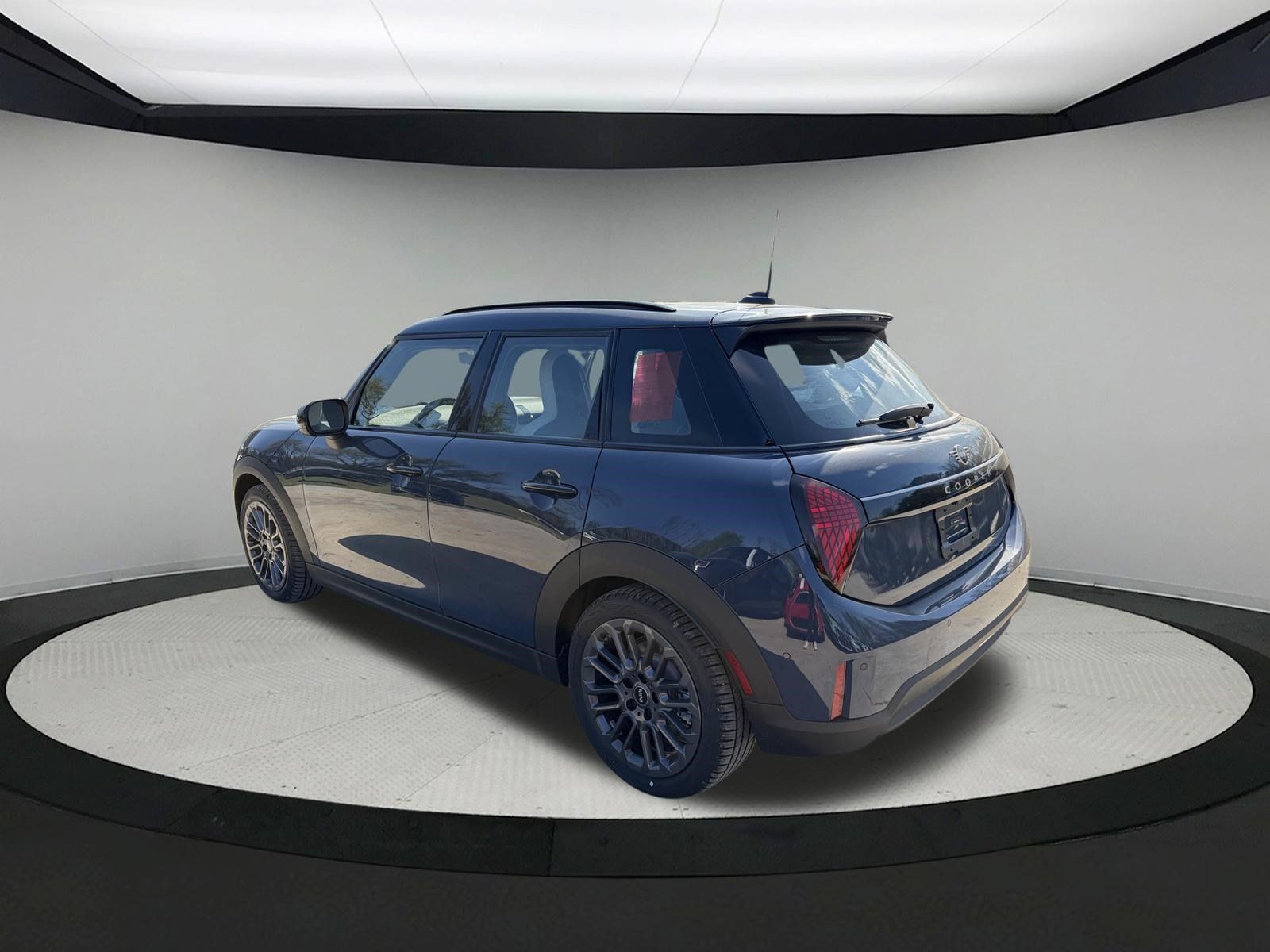 Used 2026 MINI Cooper S FWD image 4
