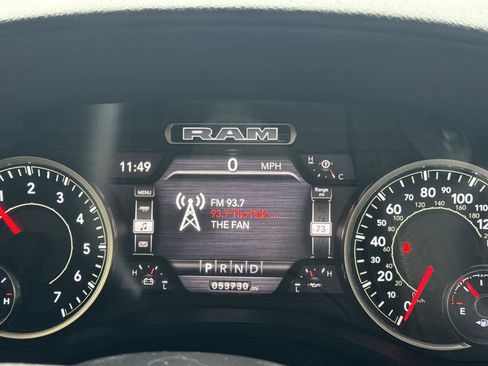 Used 2021 RAM 1500 Big Horn w/ Built-to-serve Edition image 28