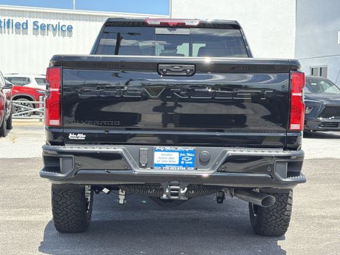 New 2026 Chevrolet Silverado 2500 LTZ w/ LTZ Plus Package AWD/4WD image 23
