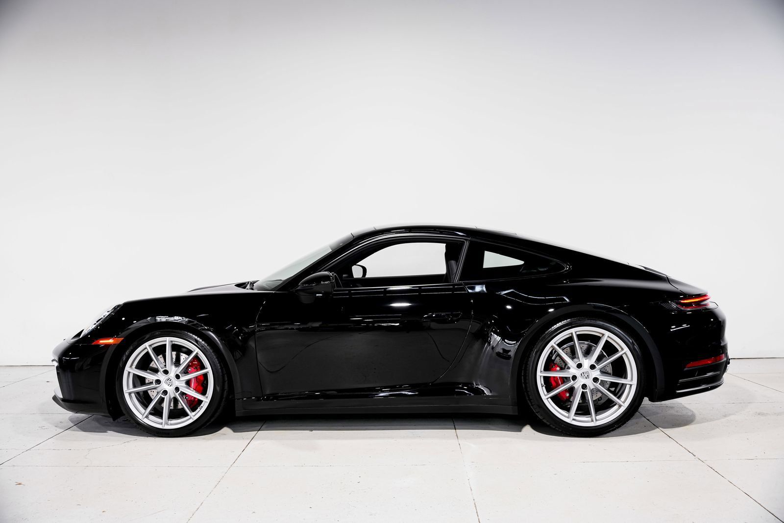 Used 2022 Porsche 911 Carrera 4S AWD/4WD image 7