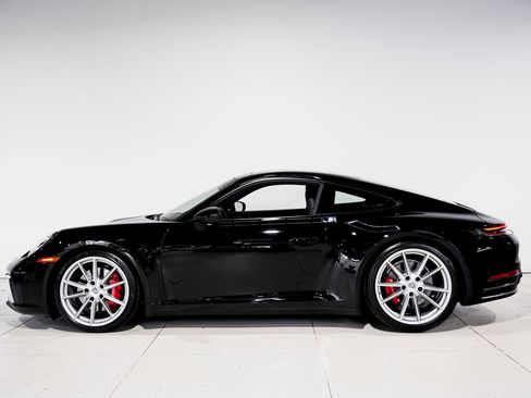Used 2022 Porsche 911 GT3 RS image 7