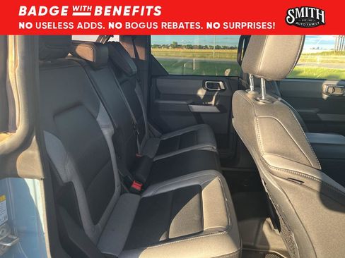 Certified 2023 Ford Bronco Black Diamond image 11