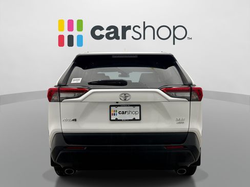 Used 2020 Toyota RAV4 XLE w/ All Weather Liner Package AWD/4WD image 4