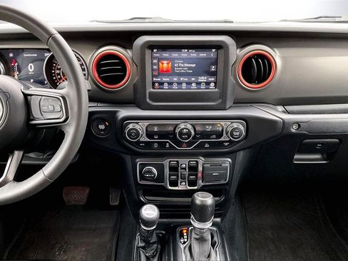 Certified 2023 Jeep Gladiator Sport image 12