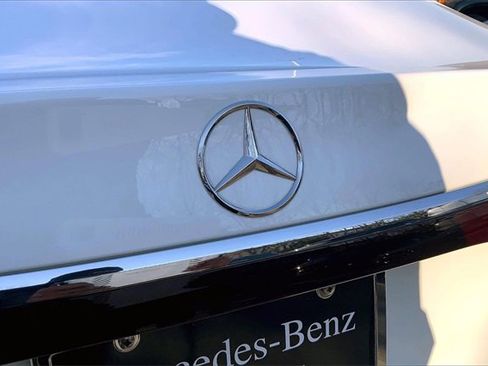 Used 2025 Mercedes-Benz E 350 4MATIC Sedan image 28