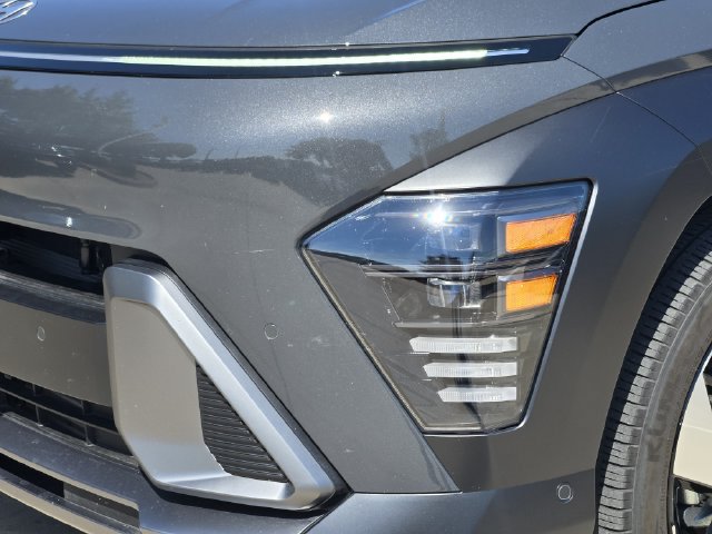 Certified 2024 Hyundai Kona Limited FWD image 5