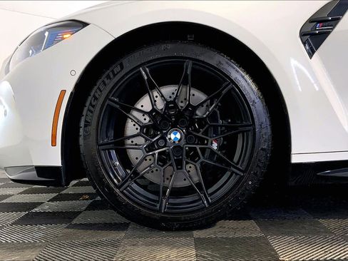 Used 2025 BMW M4 xDrive Competition w/ Executive Package image 11