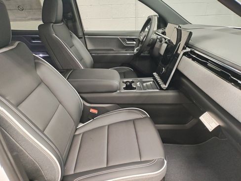 New 2026 GMC Sierra EV Elevation image 8