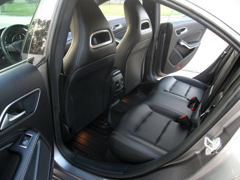 Used 2018 Mercedes-Benz CLA 250 4MATIC image 27