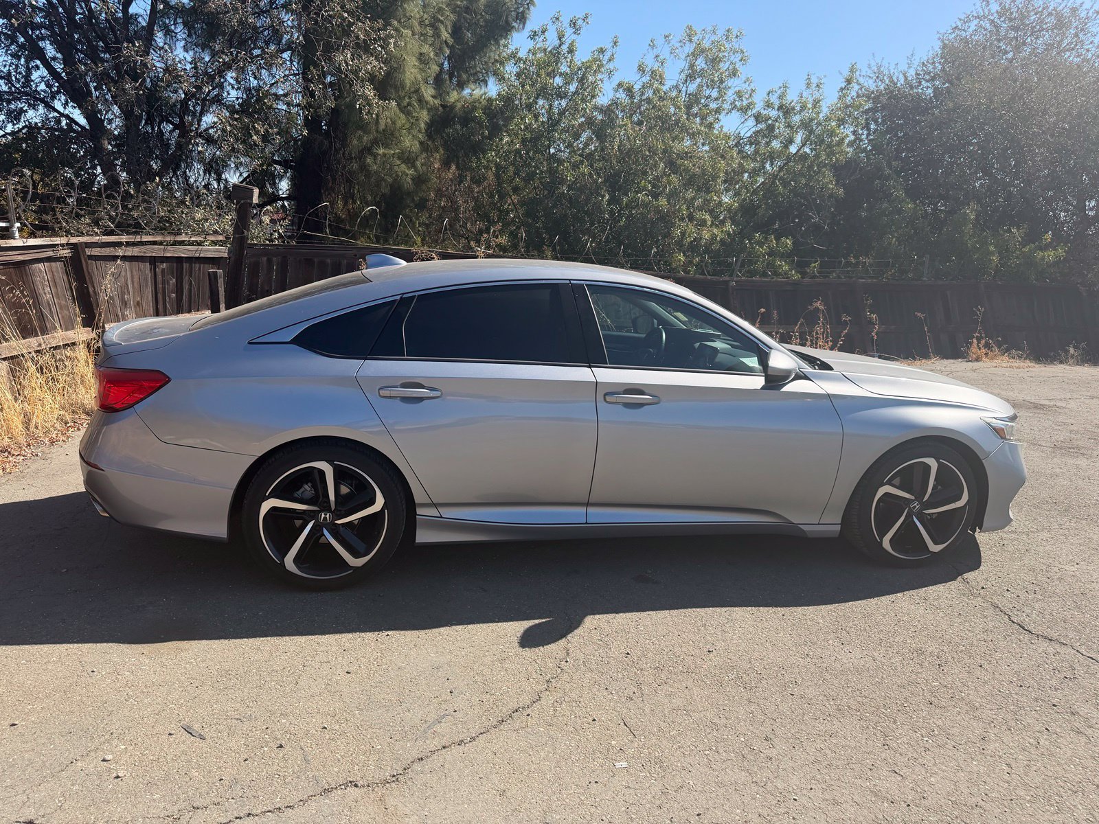 Used 2018 Honda Accord Sport image 6