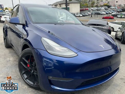 Used 2022 Tesla Model Y Performance AWD/4WD image 1
